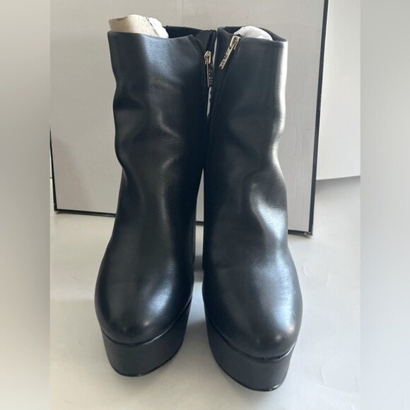 GUESS Women's Crafty 9.5M Heavy Platform Booties boots high heels,  club shoes - Picture 9 of 16